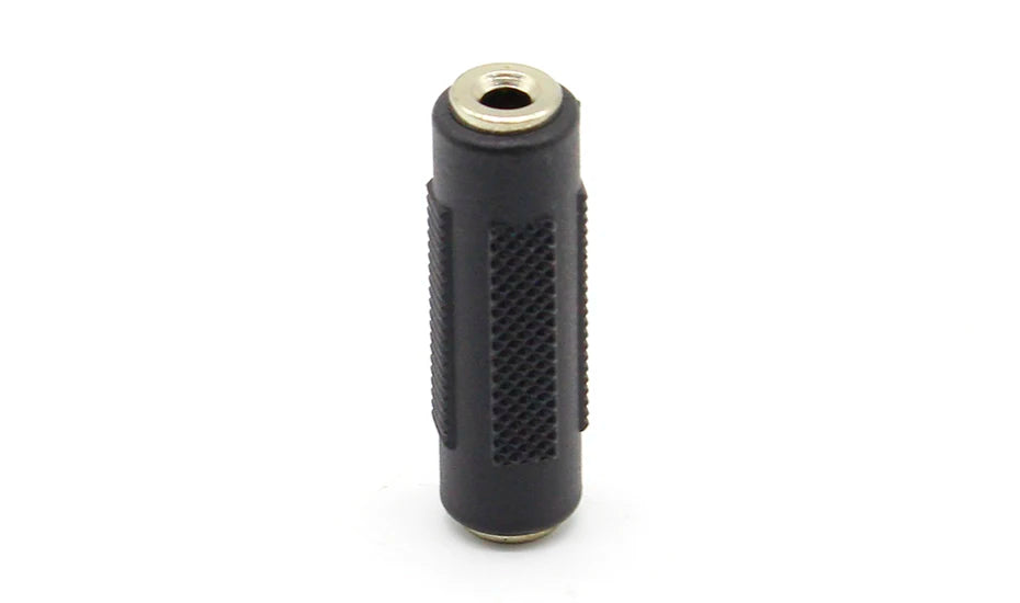 1pcs 3.5 mm Female to 3.5mm Female Jack Stereo Coupler Adapter