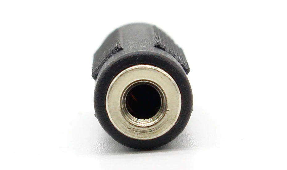 1pcs 3.5 mm Female to 3.5mm Female Jack Stereo Coupler Adapter